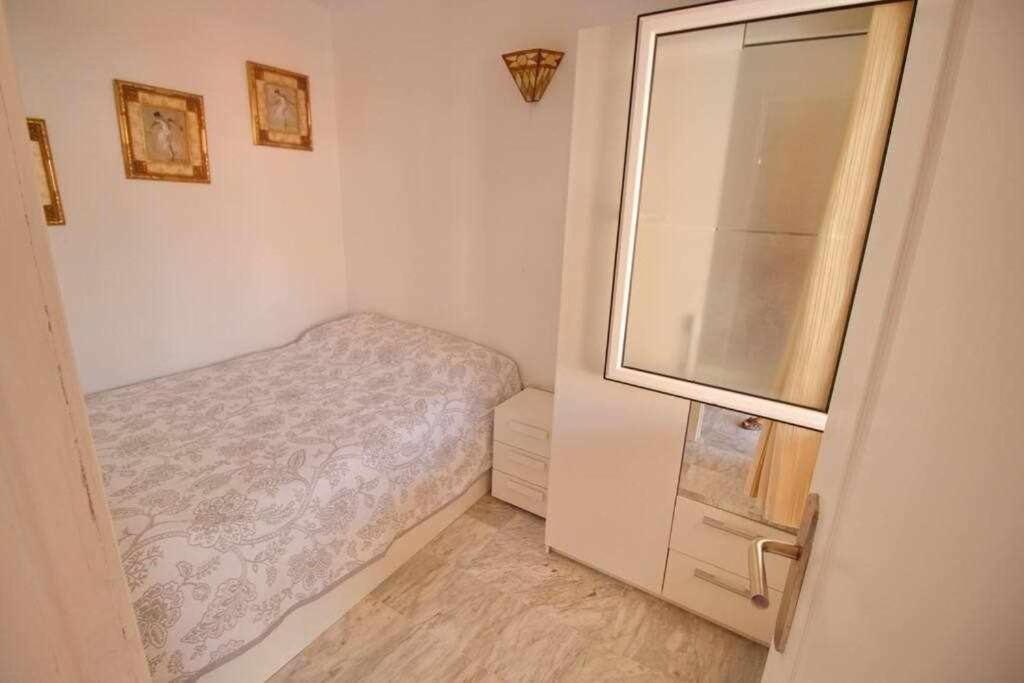 Dinastia B403 By Tenerife Rental & Sales Los Cristianos  Kültér fotó