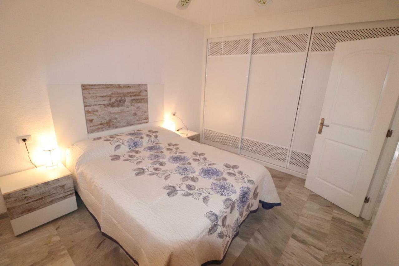 Dinastia B403 By Tenerife Rental & Sales Los Cristianos  Kültér fotó